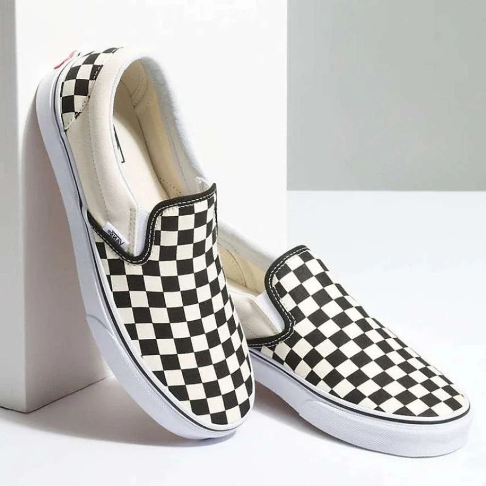Vans Classic Checkerboard Slip-on Unisex Black/White Canvas Sneakers M5.5/W7.0